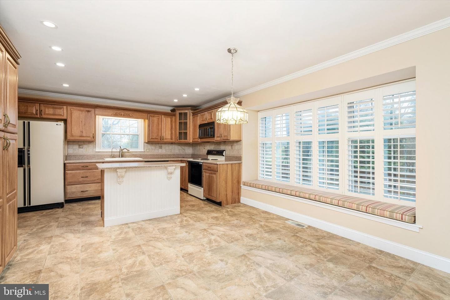 106 Crestwood Road photo 13