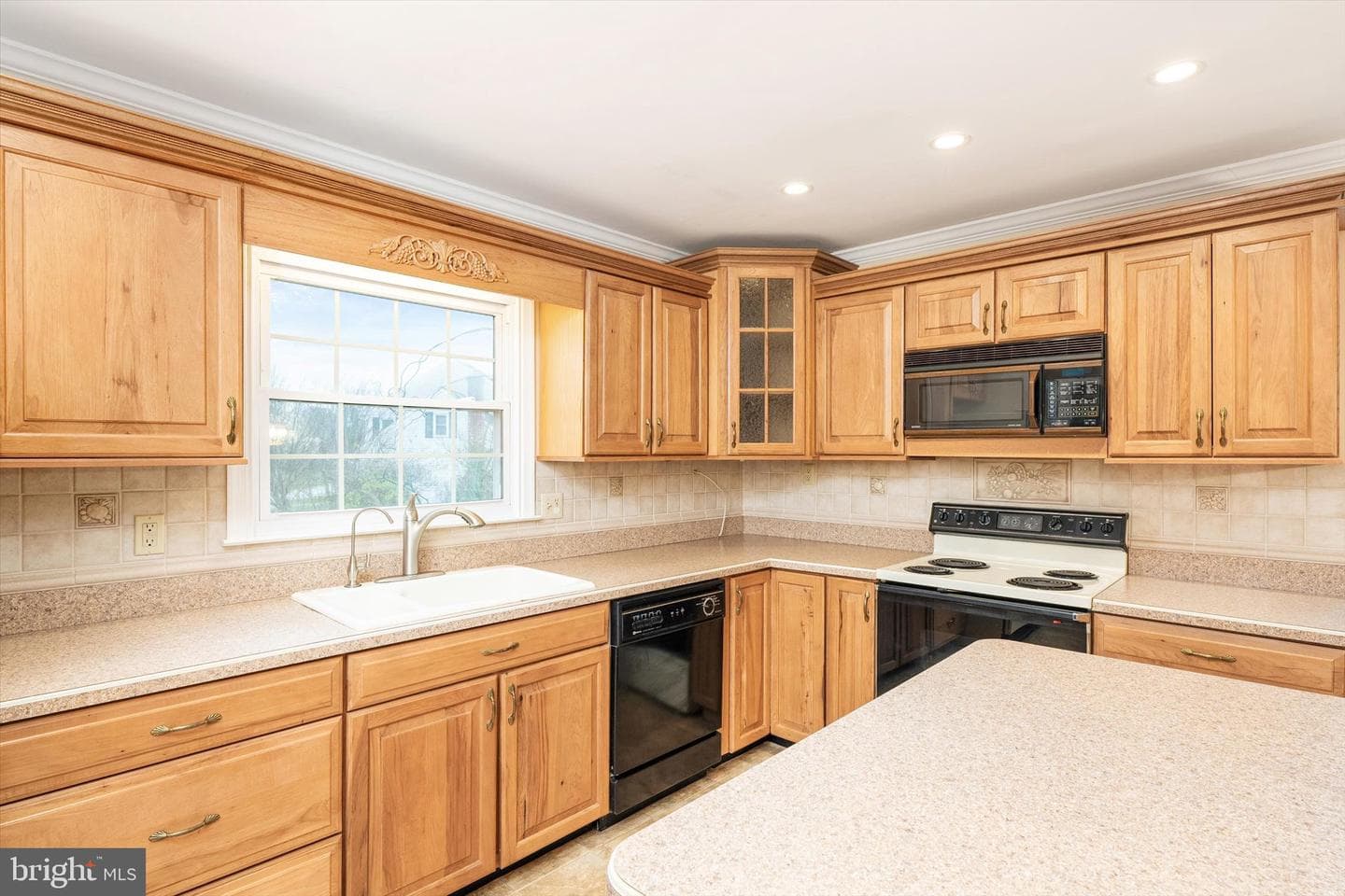 106 Crestwood Road photo 15