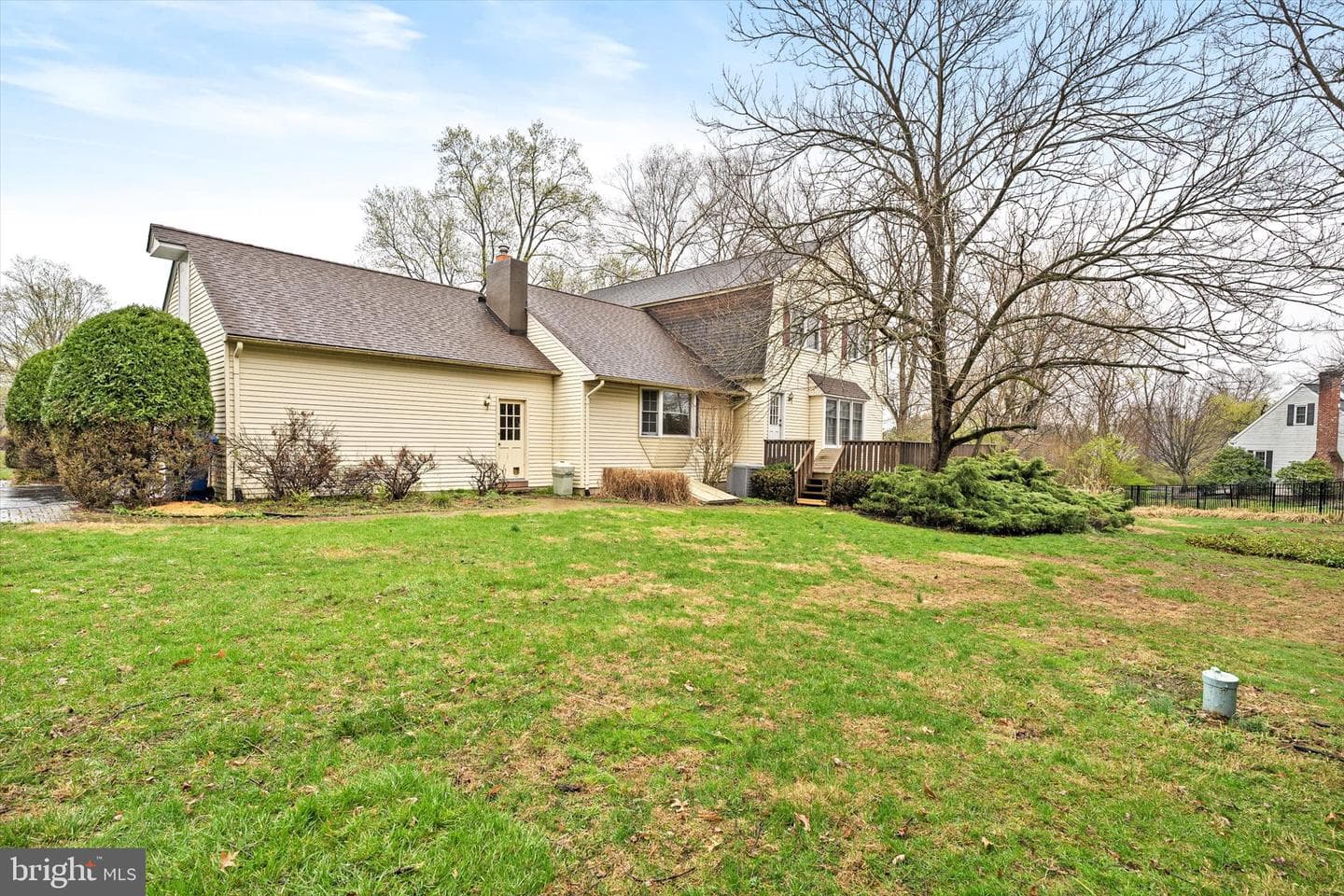 106 Crestwood Road photo 33