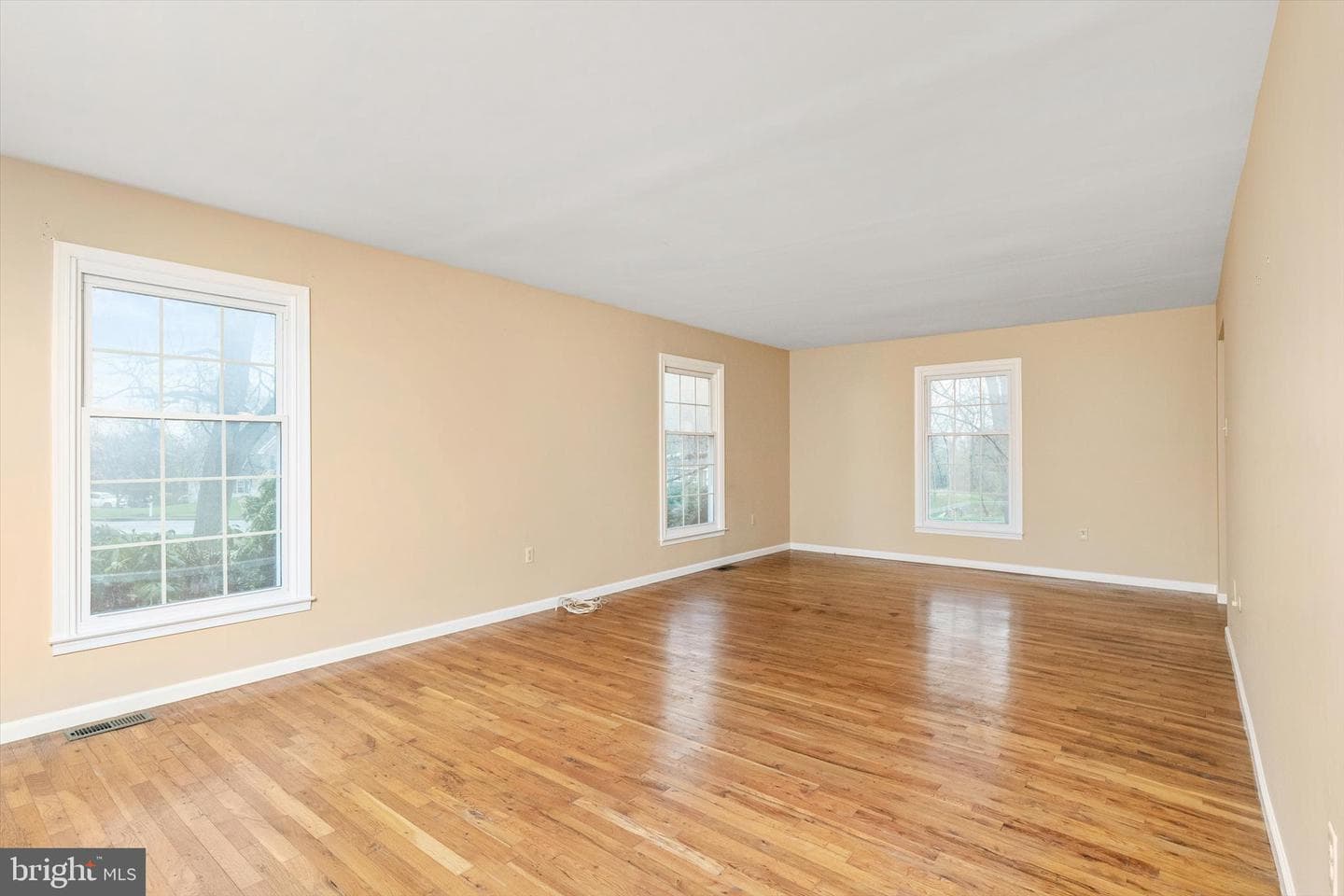 106 Crestwood Road photo 7