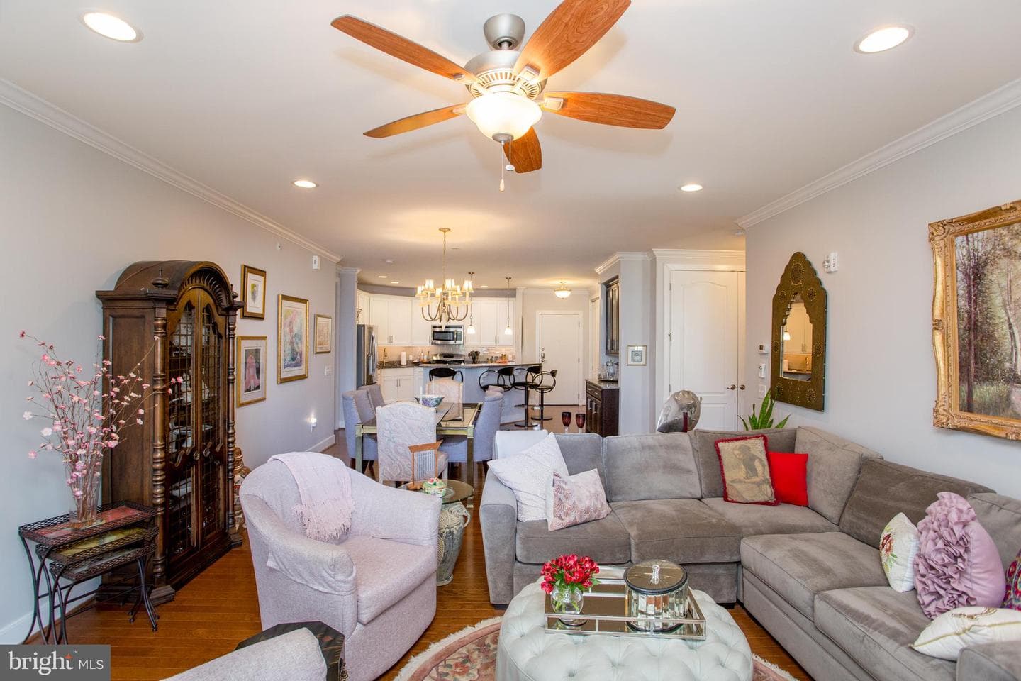5330 Meridian Blvd photo 32
