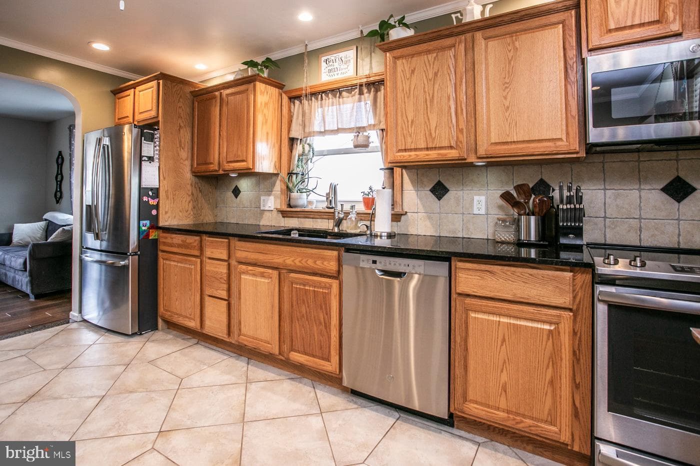 2505 Hillcrest Road photo 20