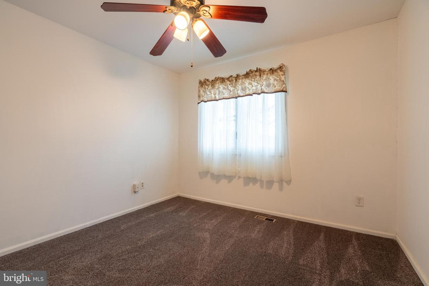 104 Kelso Court photo 19