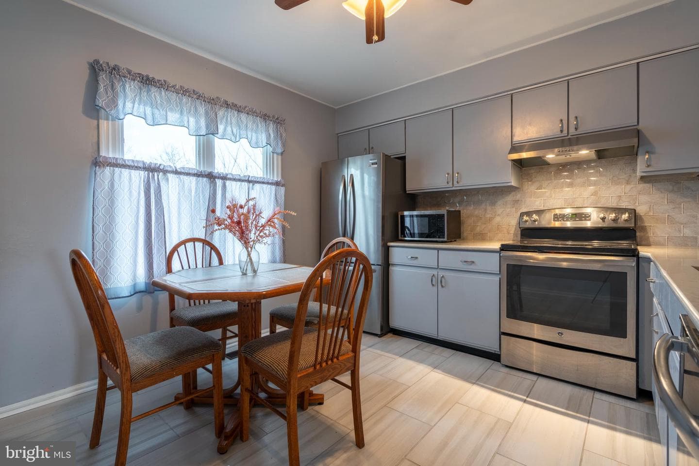 104 Kelso Court photo 6