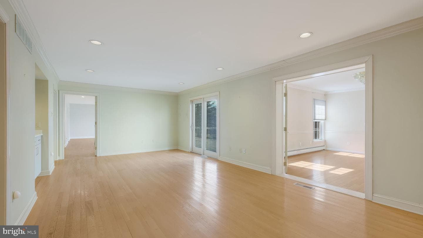 5979 Shetland Drive photo 18