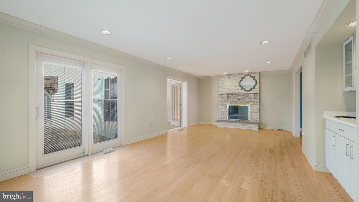 5979 Shetland Drive photo 19