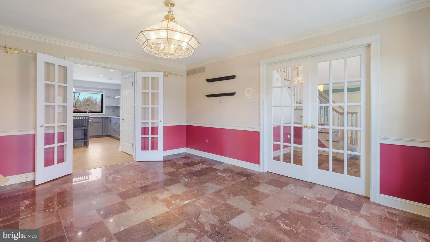 5979 Shetland Drive photo 22