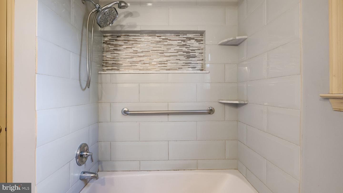 5979 Shetland Drive photo 31