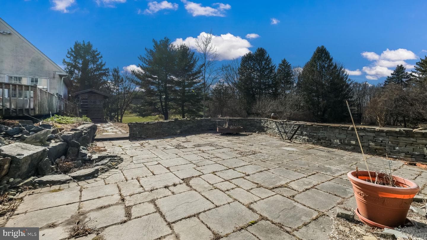 5979 Shetland Drive photo 60