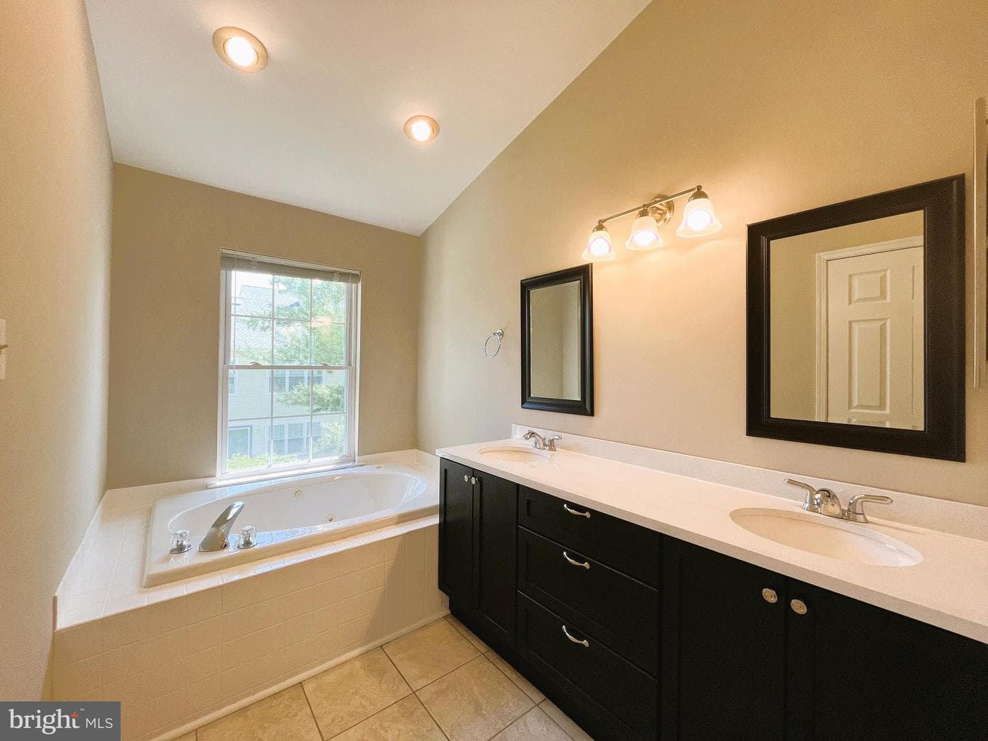 3003 Sterling Road photo 14