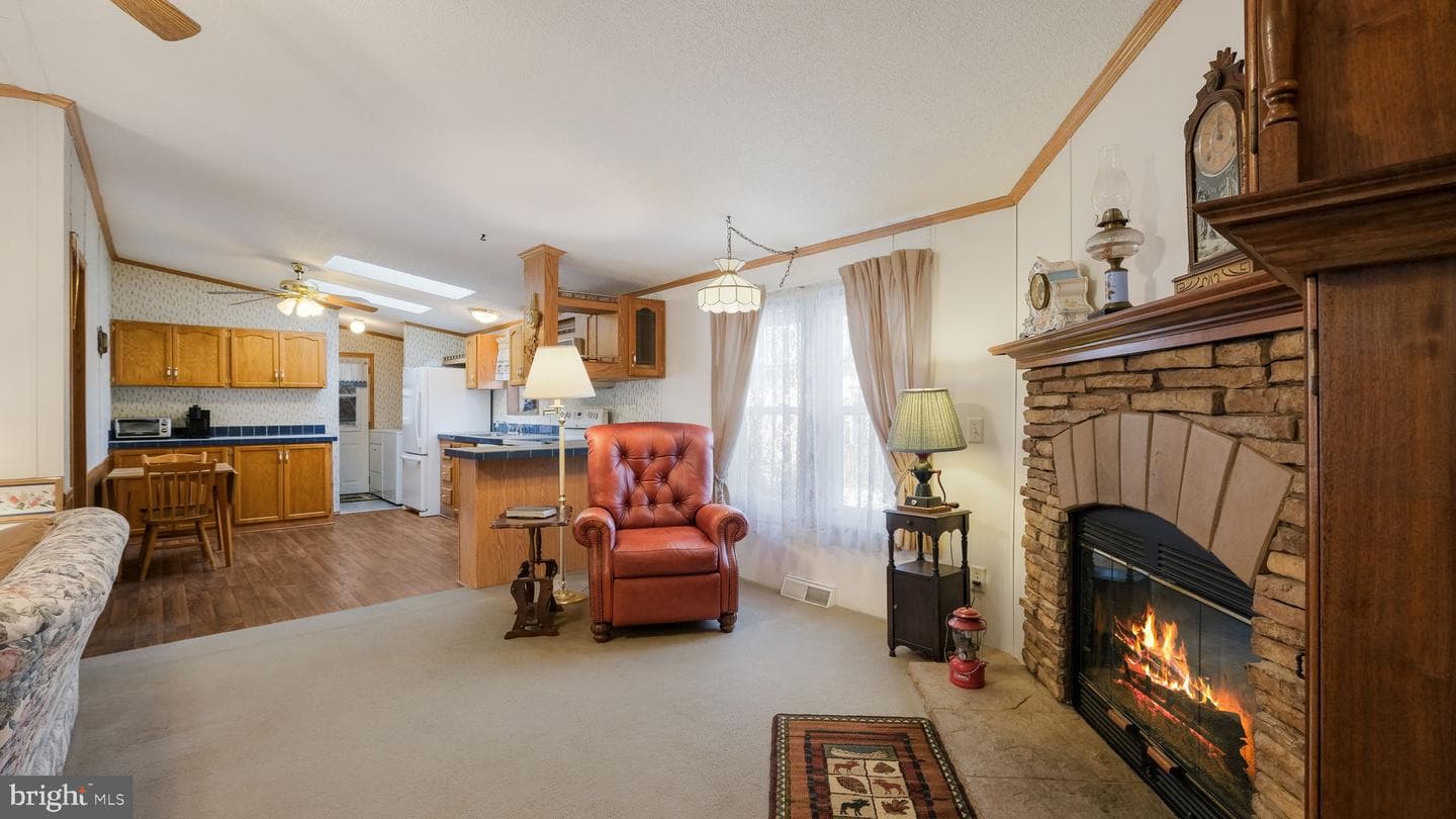 3013 Walnut Lane photo 8