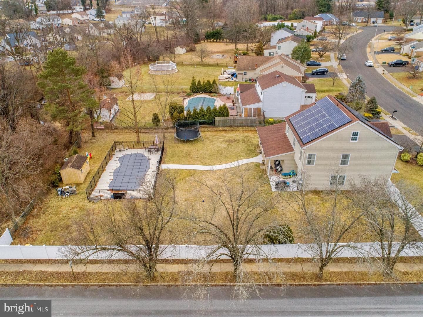 4767 Fredonia Place photo 4