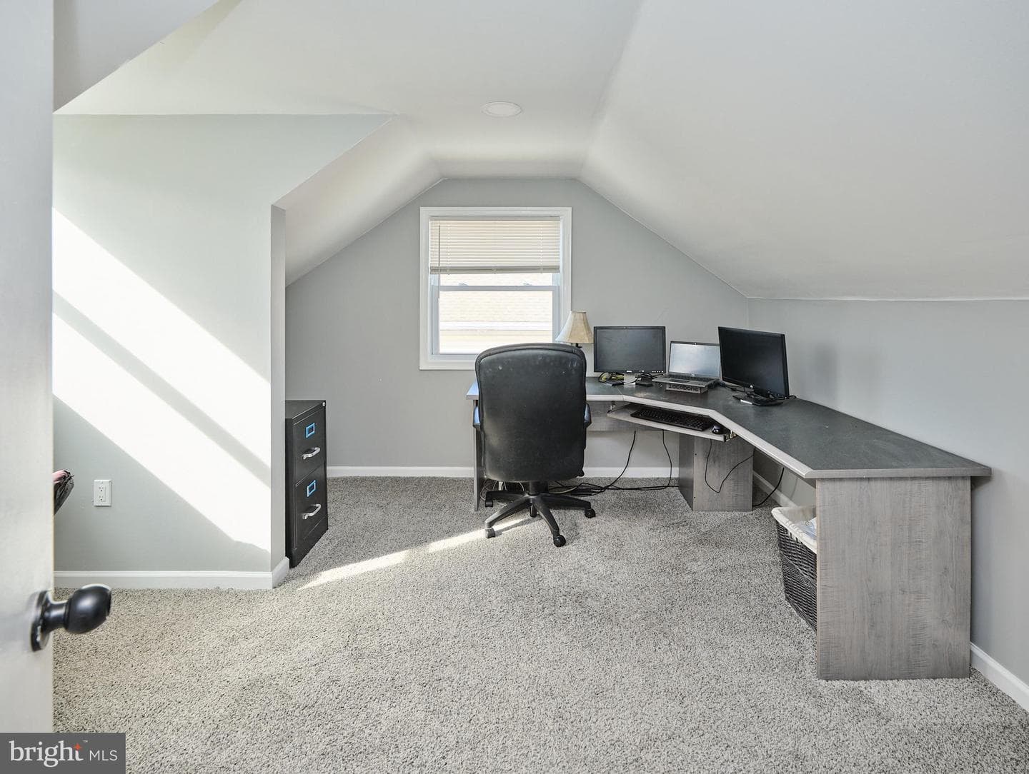 516 Avenue C photo 16