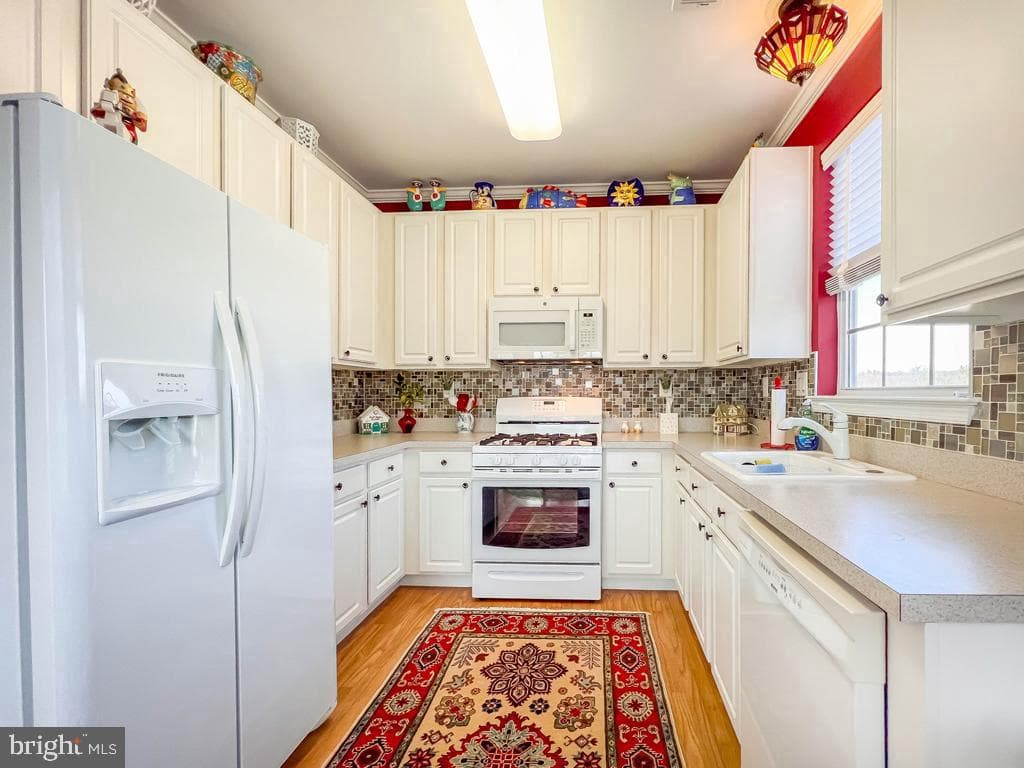 1301 Knox Court #1301 photo 18