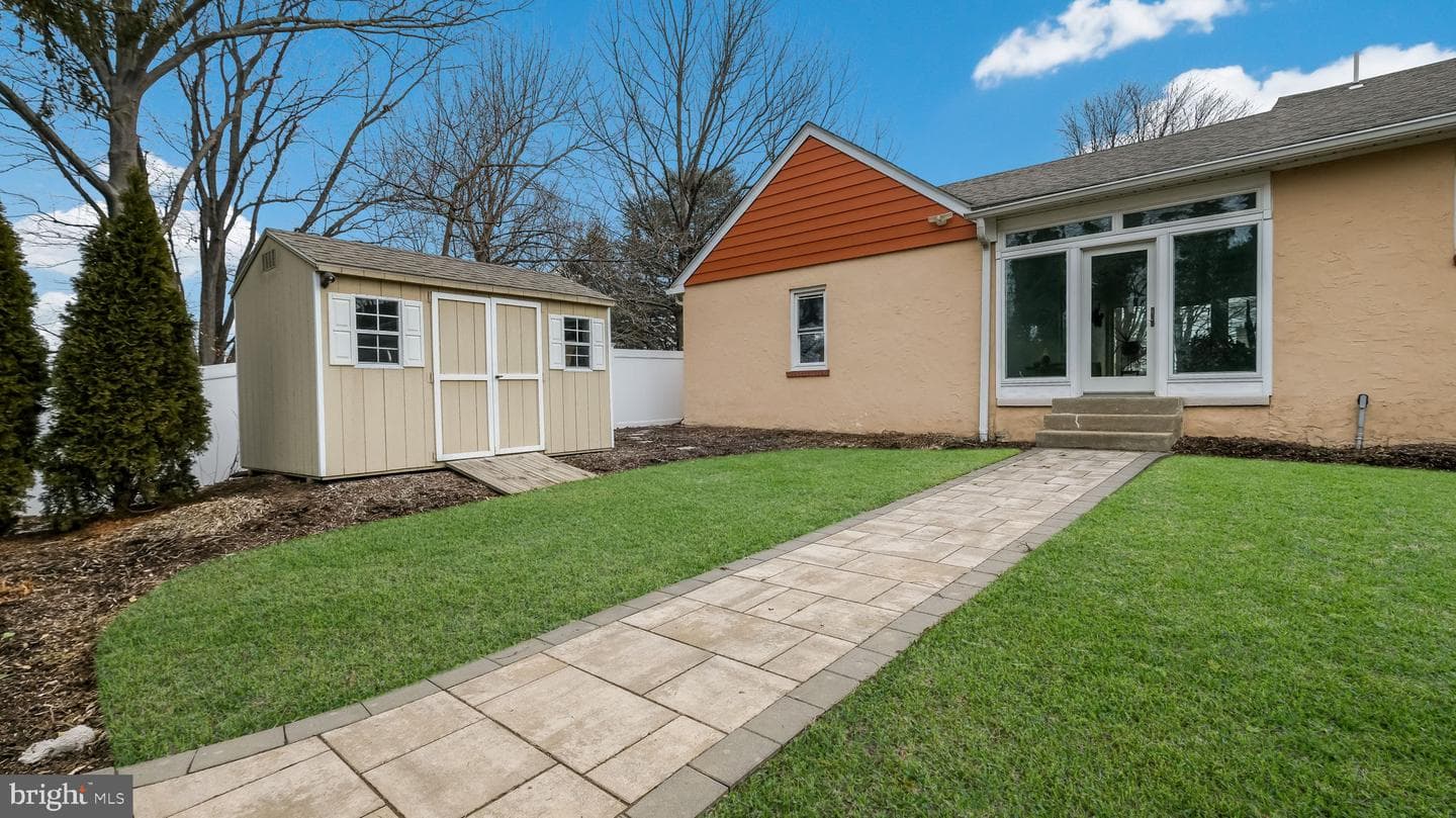 608 Grandview Avenue photo 38