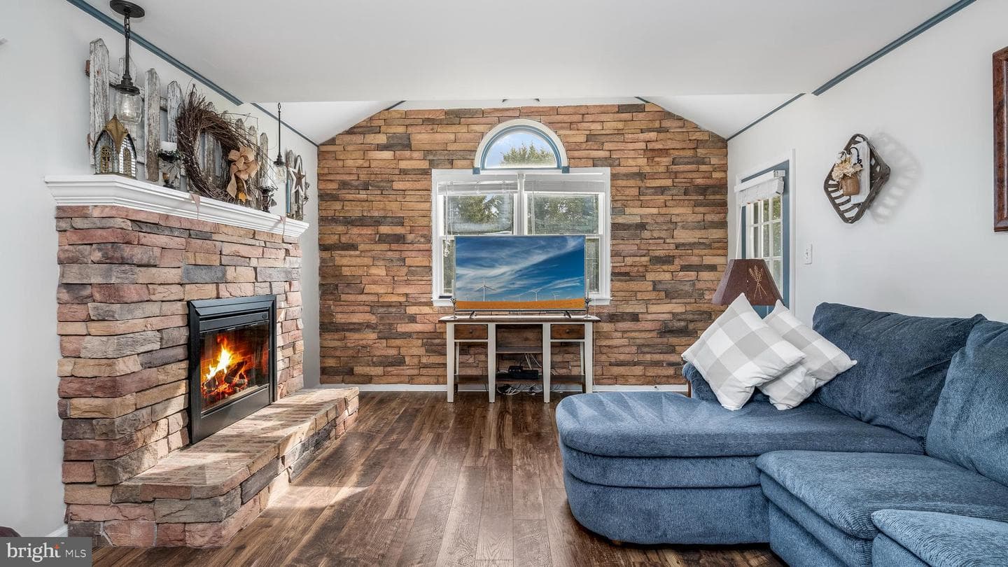 5861 Durham Road photo 15