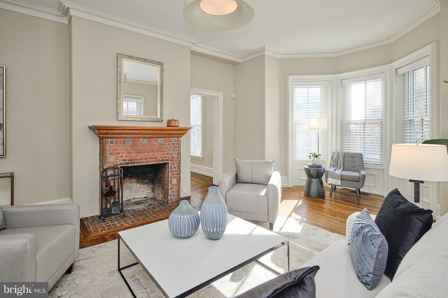 148 E State Street photo 12