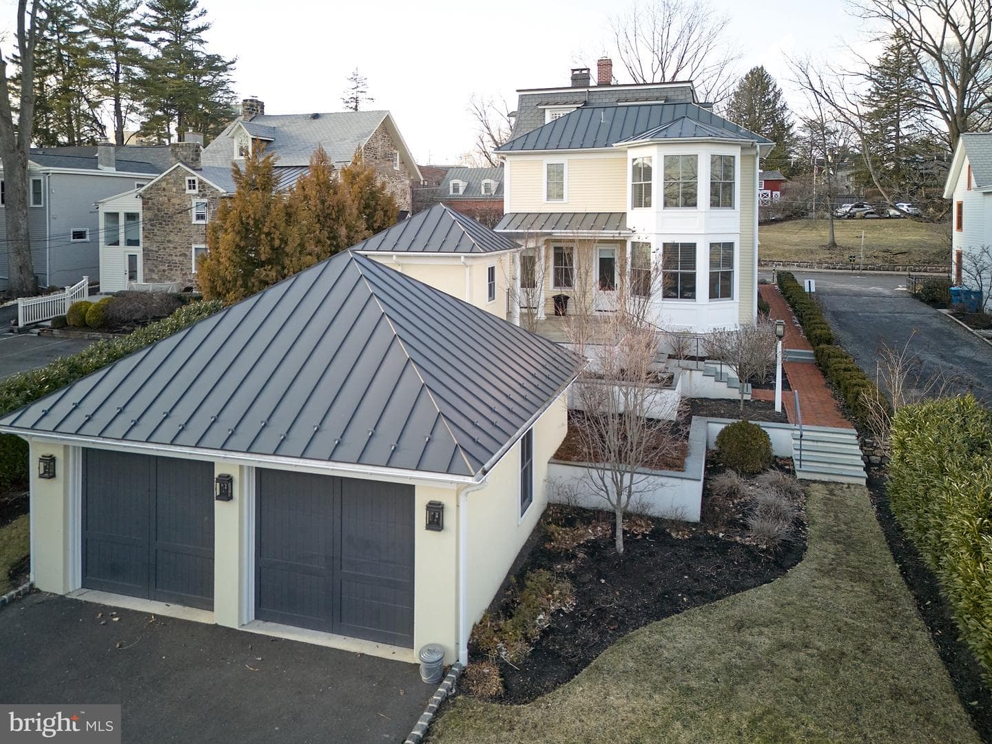 148 E State Street photo 57