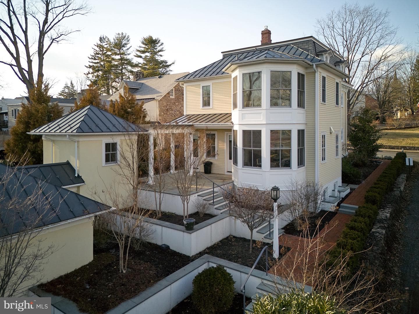 148 E State Street photo 58