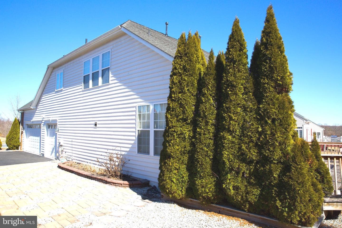 1801 Sycamore Drive photo 13