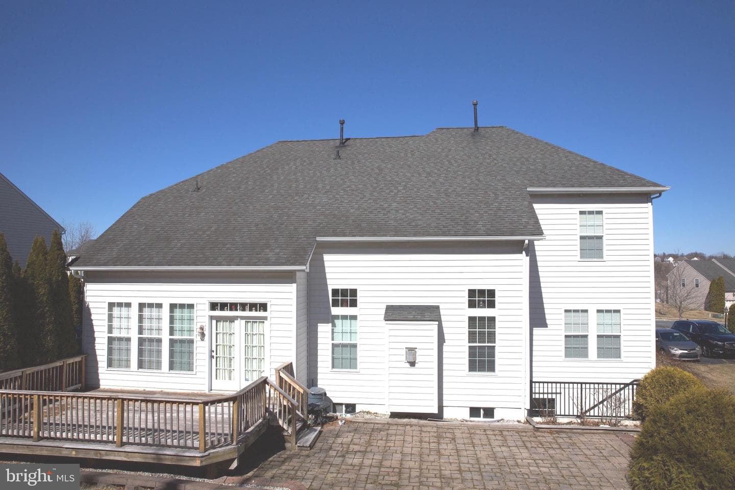 1801 Sycamore Drive photo 16