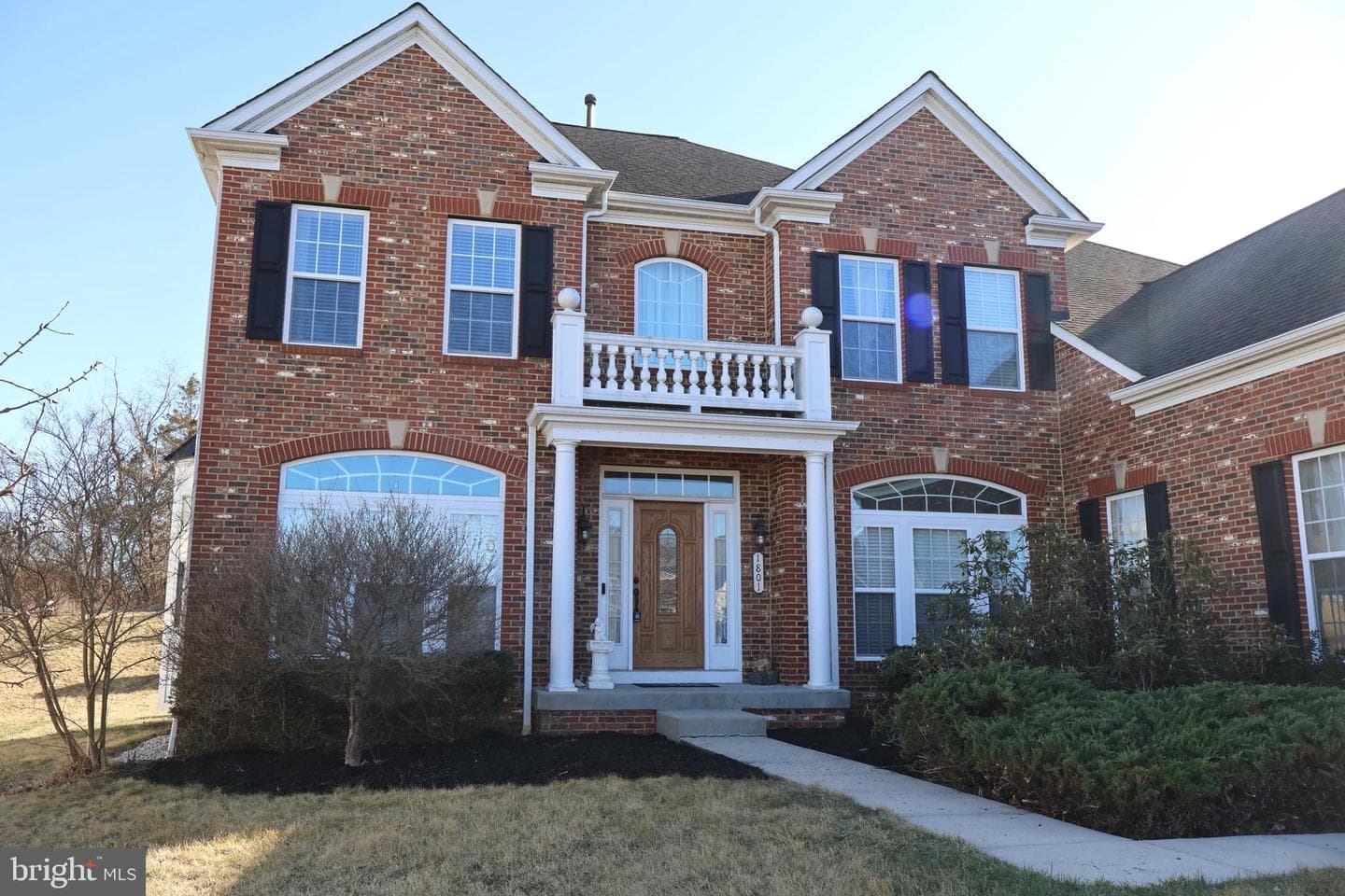 1801 Sycamore Drive photo 3