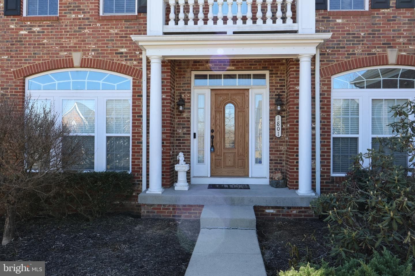 1801 Sycamore Drive photo 5
