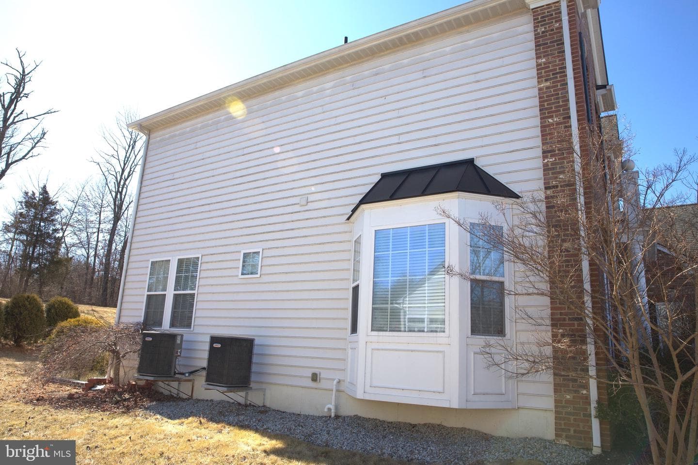 1801 Sycamore Drive photo 8
