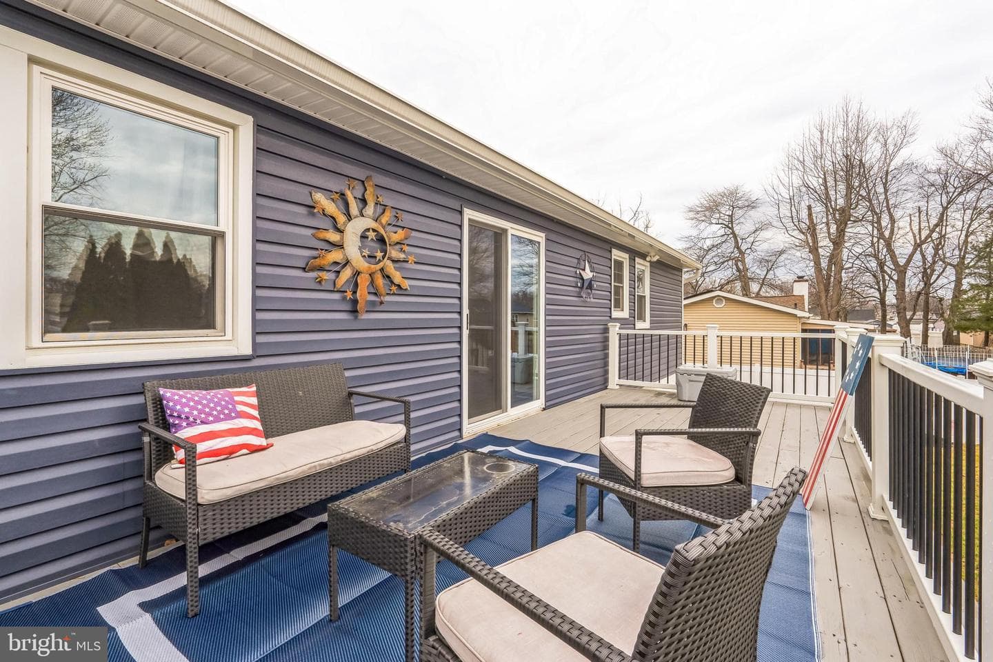 909 Jefferson Avenue photo 32