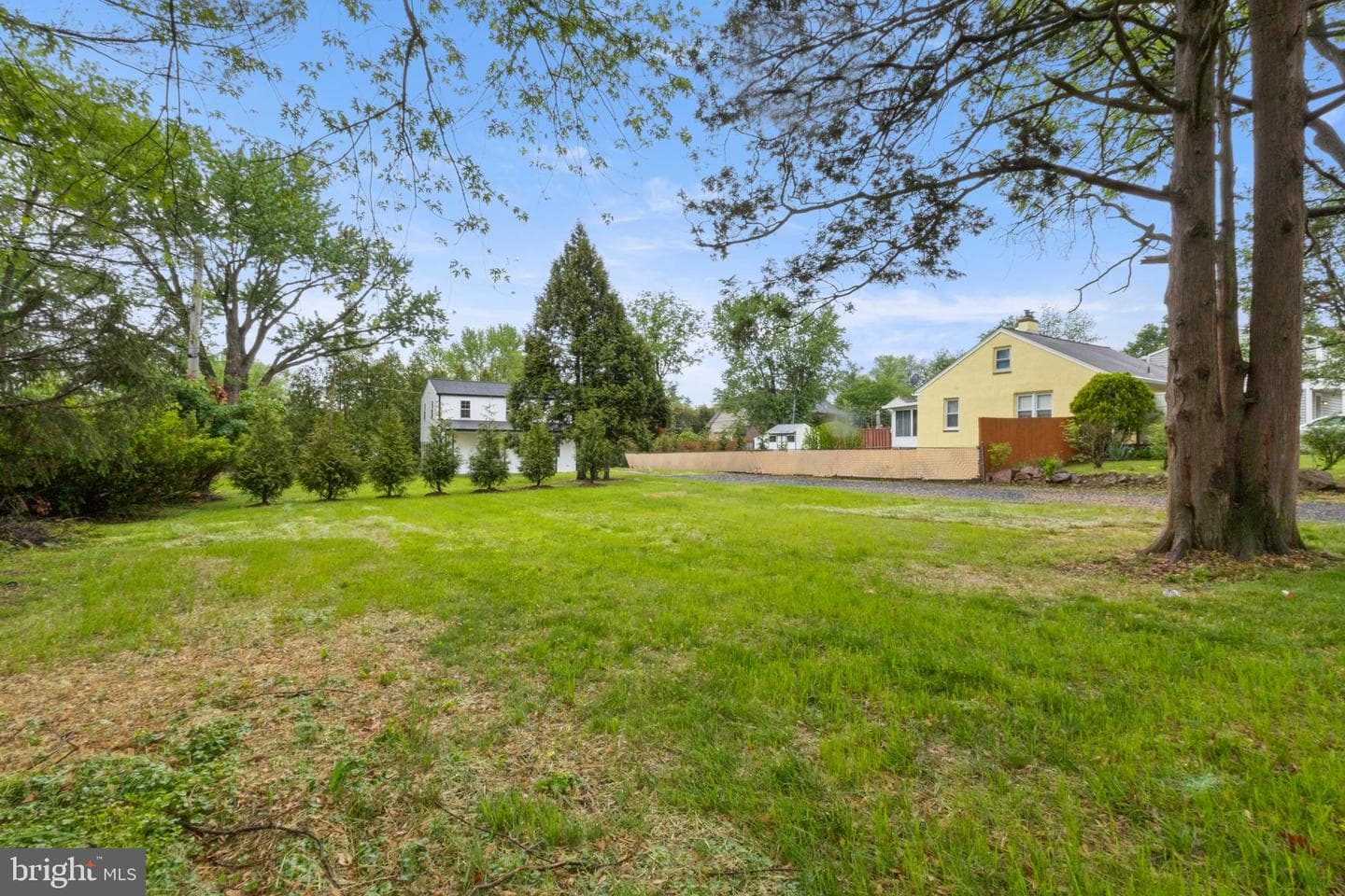 2112 Elm Avenue photo 37