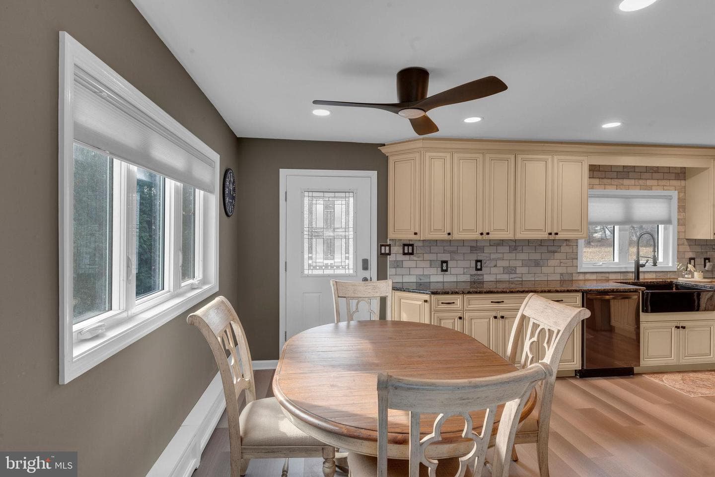 69 Upper Hilltop Road photo 7