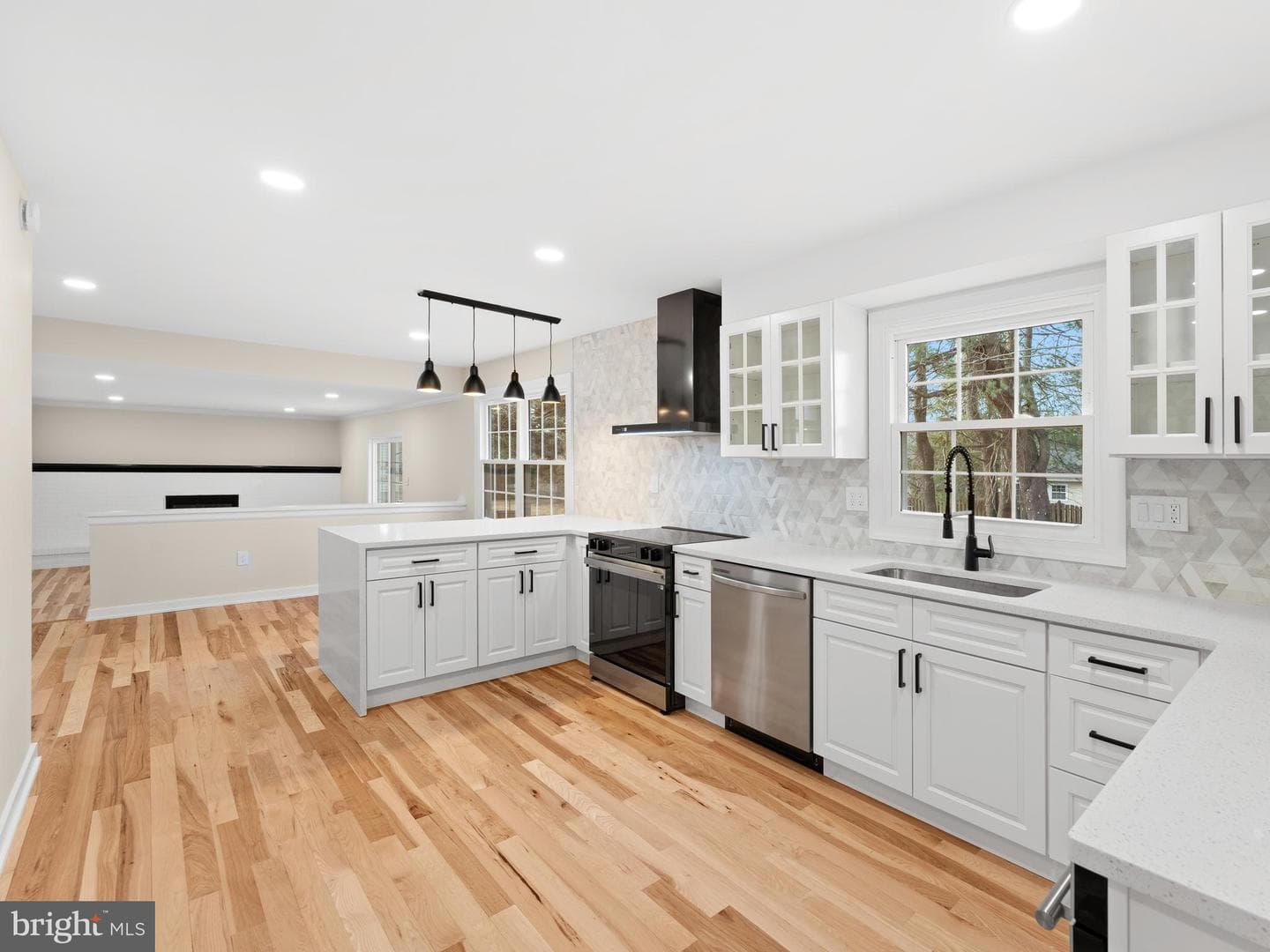 972 Roeloffs Road photo 22
