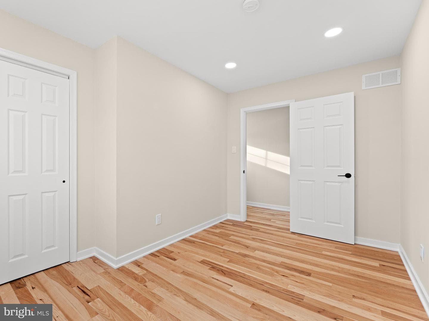 972 Roeloffs Road photo 43
