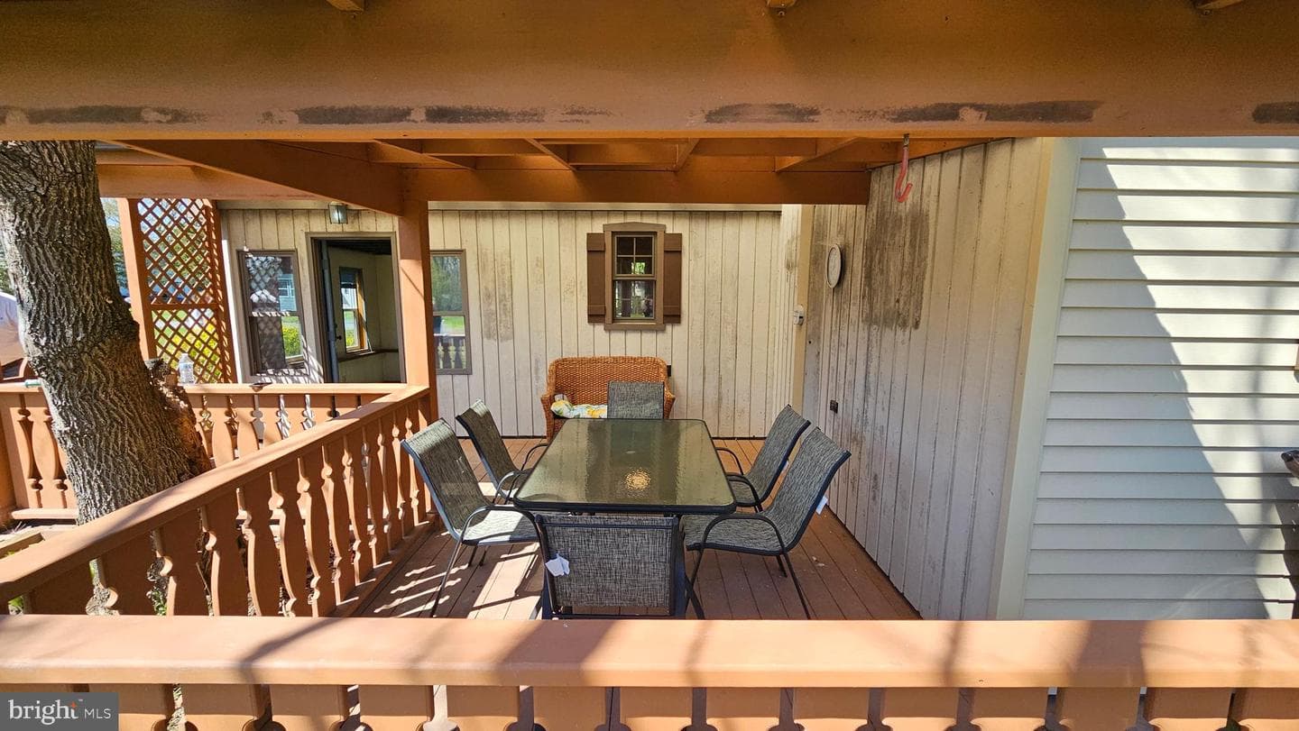 2345 Elm Avenue photo 26