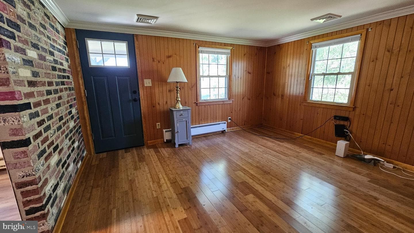 2345 Elm Avenue photo 7