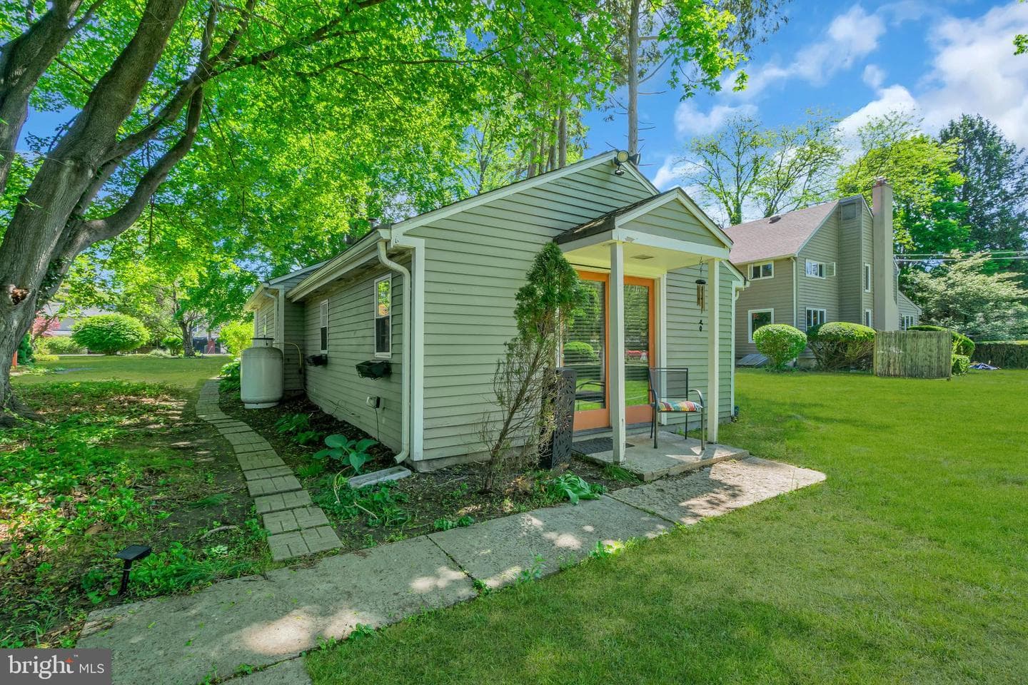 1021 Swayze Avenue photo 13