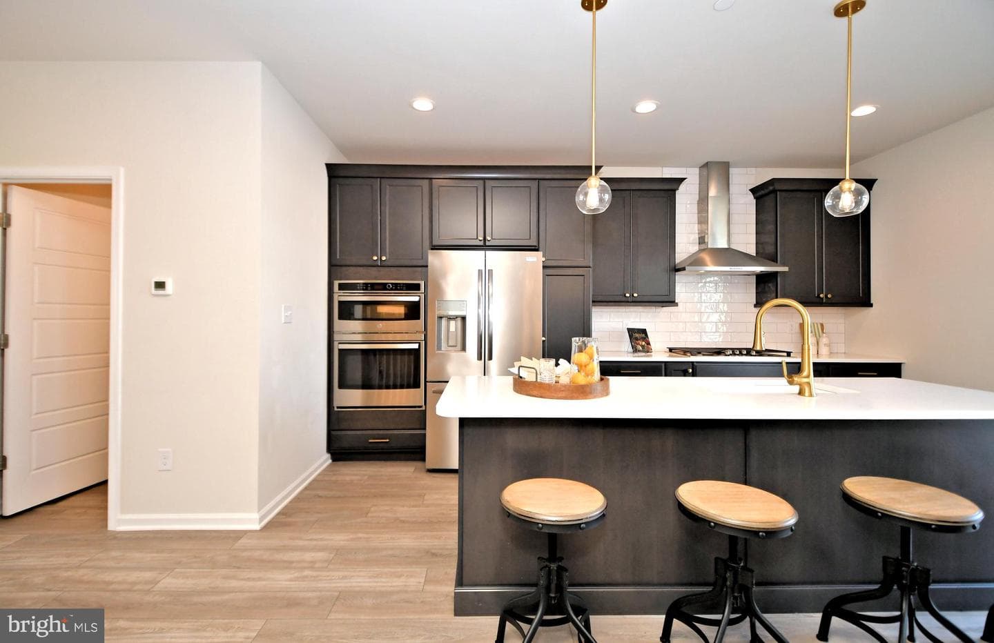 25 Warren Drive photo 16