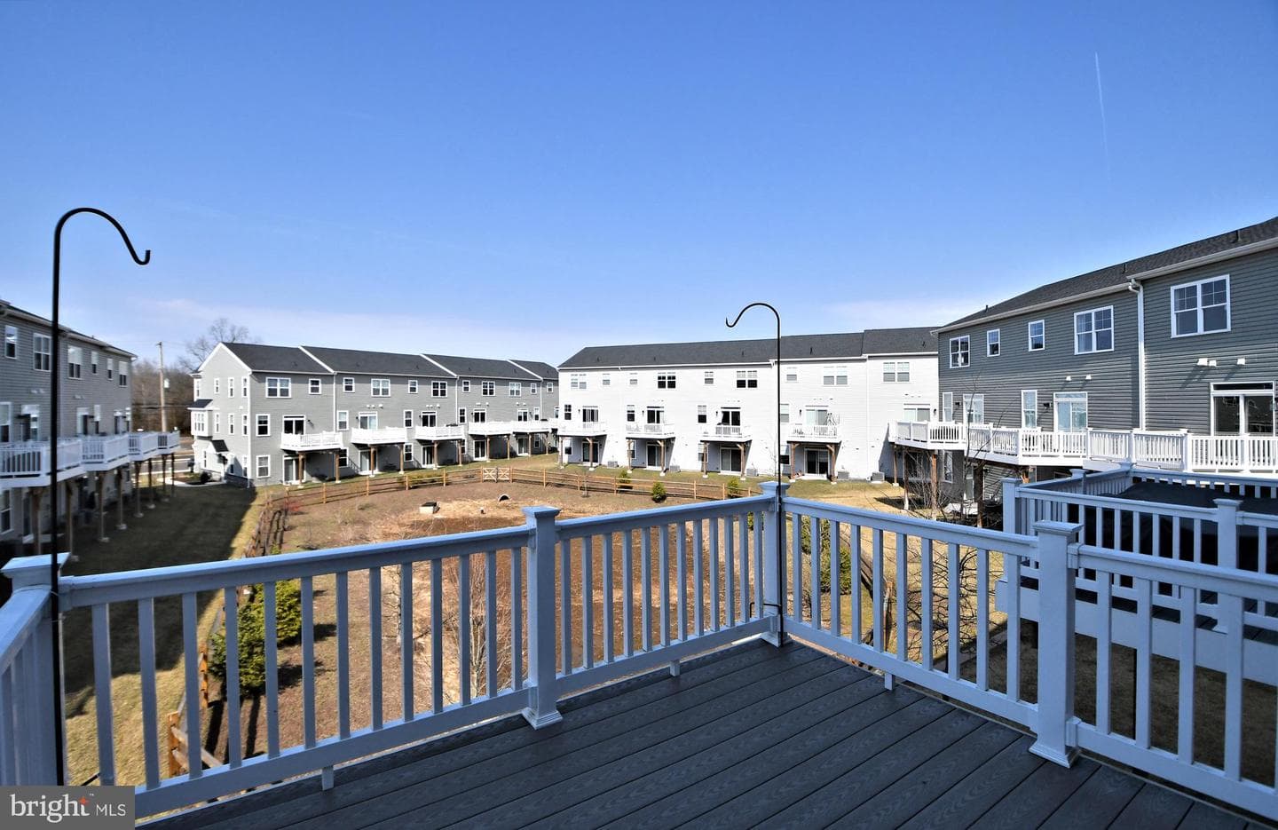 25 Warren Drive photo 55