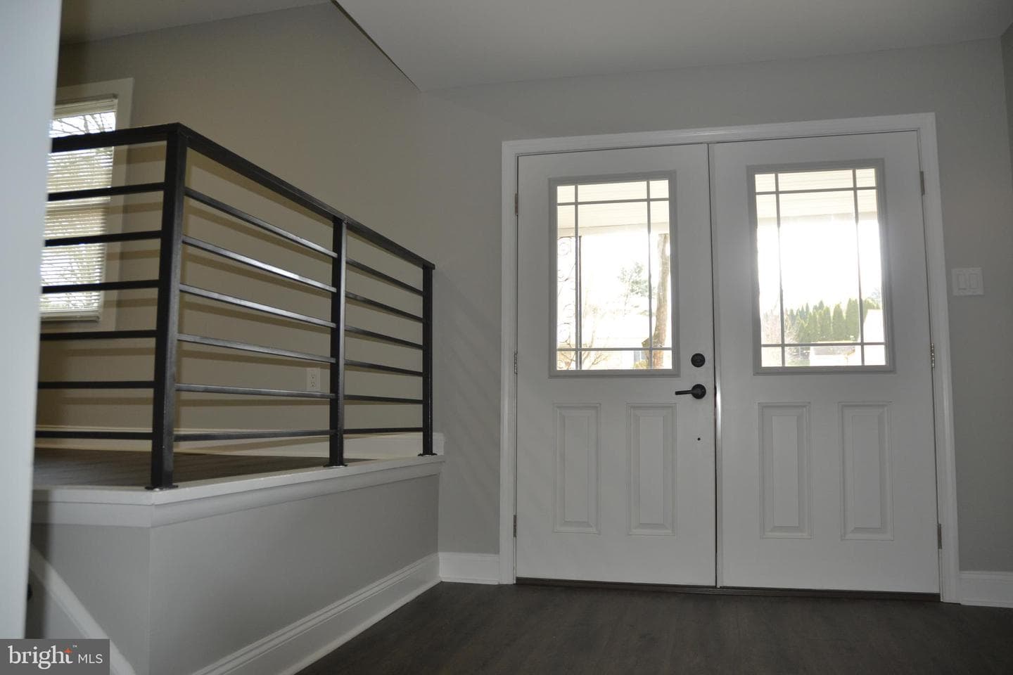 1320 Clover Lane photo 2