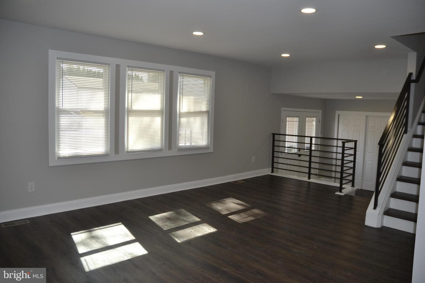 1320 Clover Lane photo 3