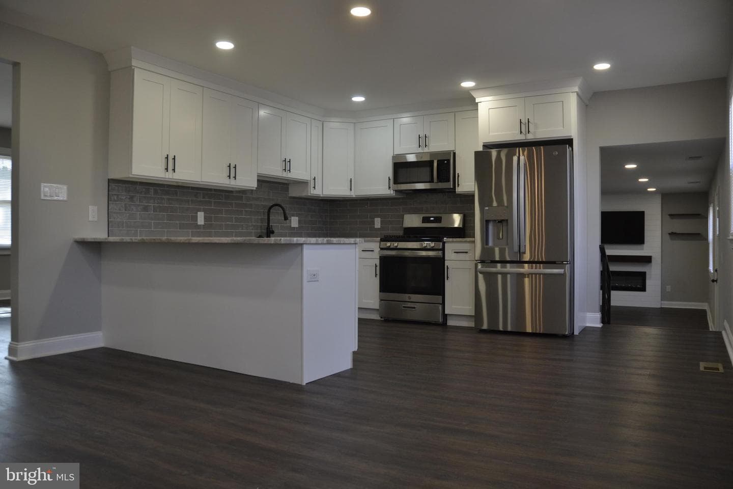 1320 Clover Lane photo 6