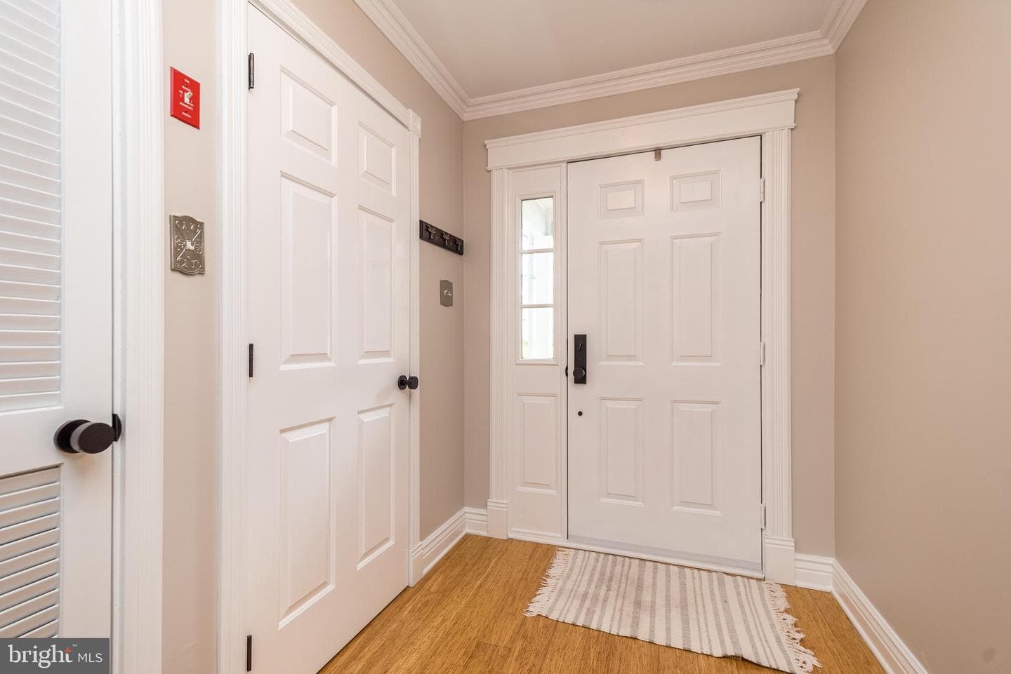 1471 Sweetbriar Drive photo 4
