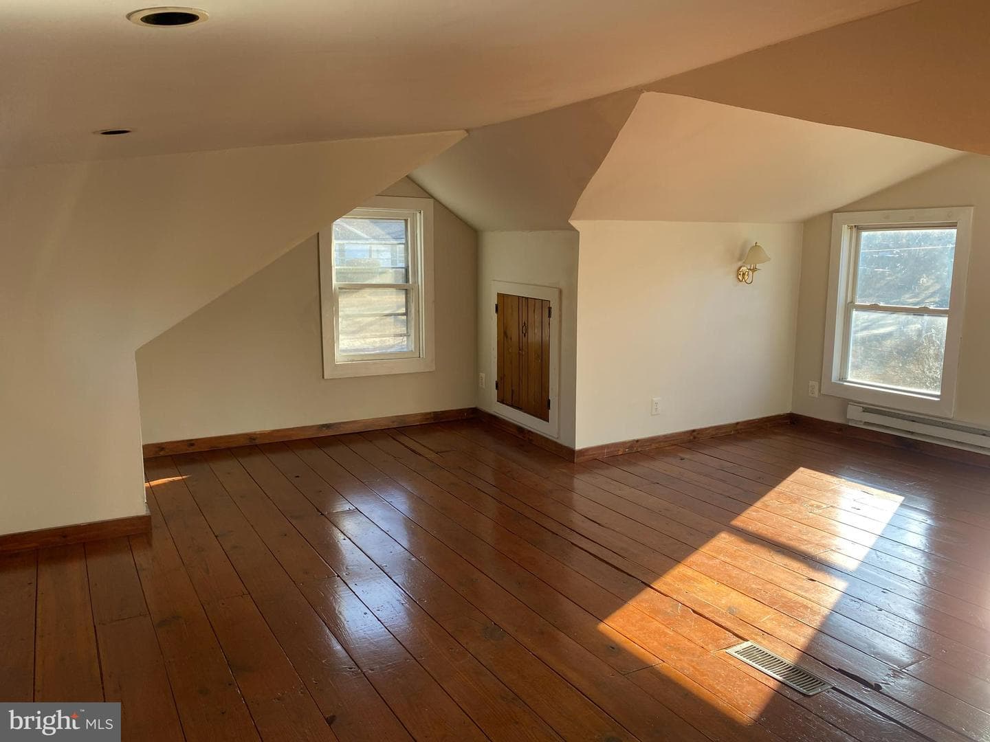 8880 Easton Road photo 7