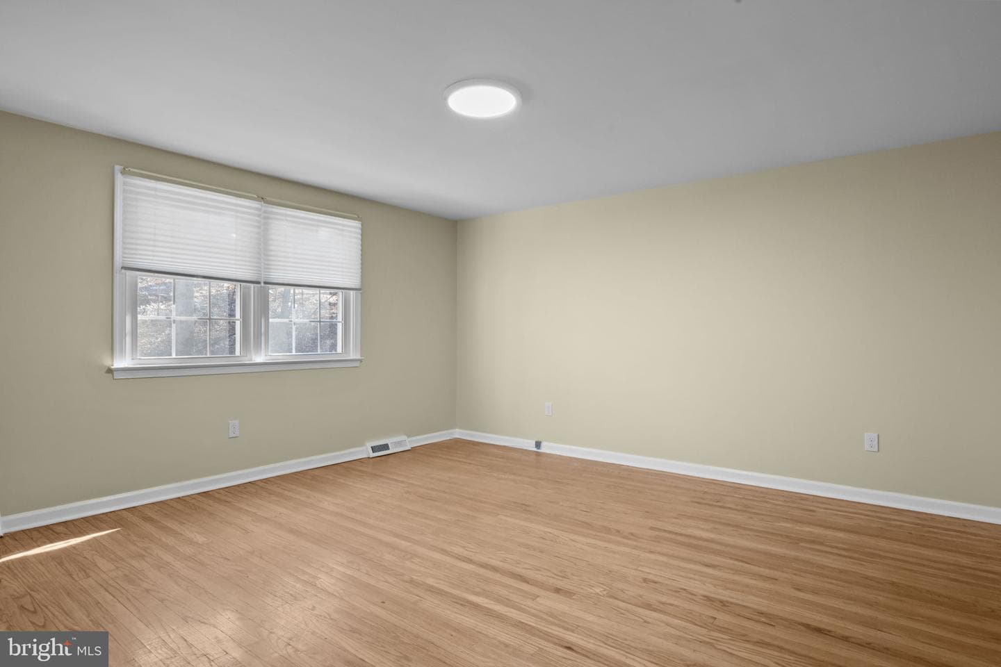 2721 Brownsville Road photo 22