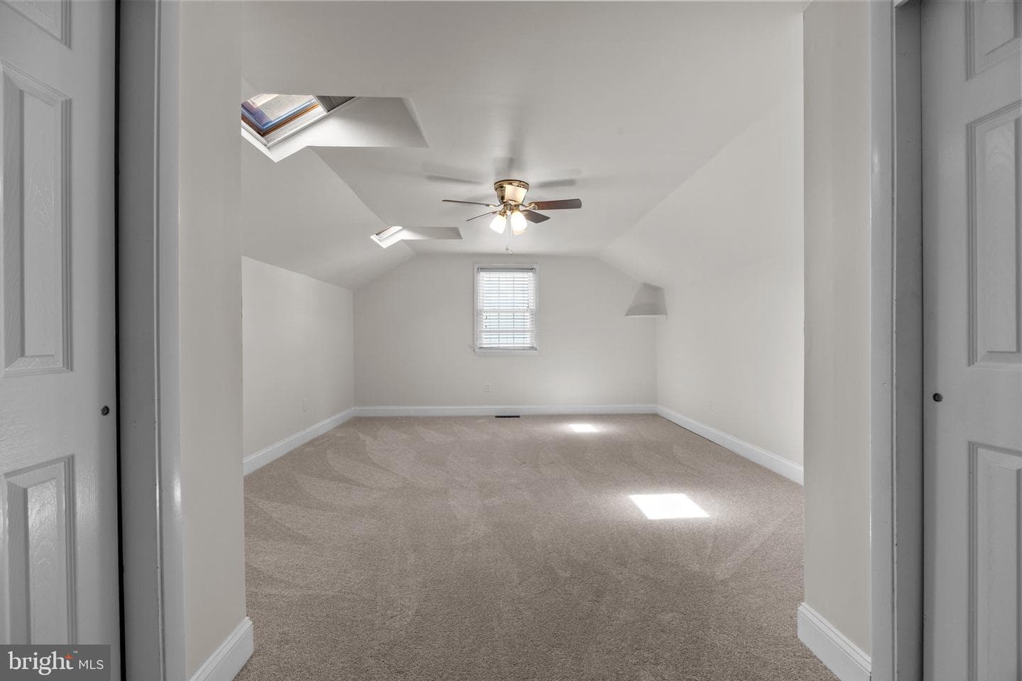120 Apple Valley Drive photo 21