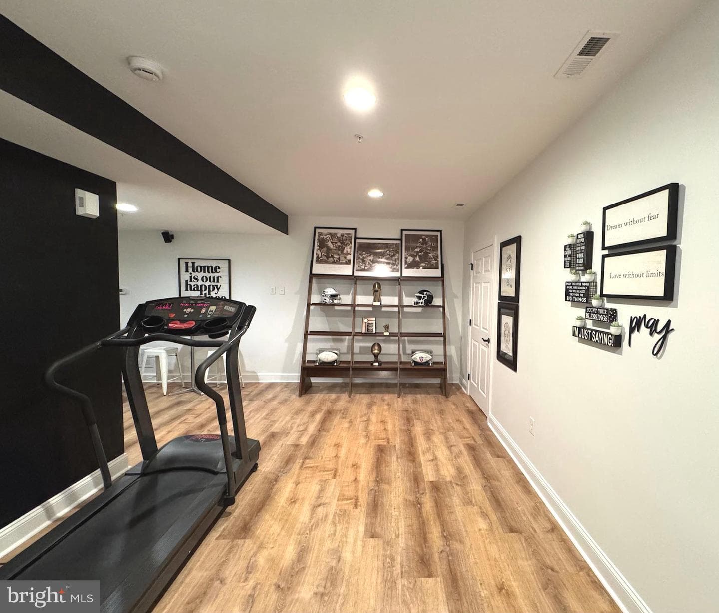 1347 Gabriel Lane photo 36