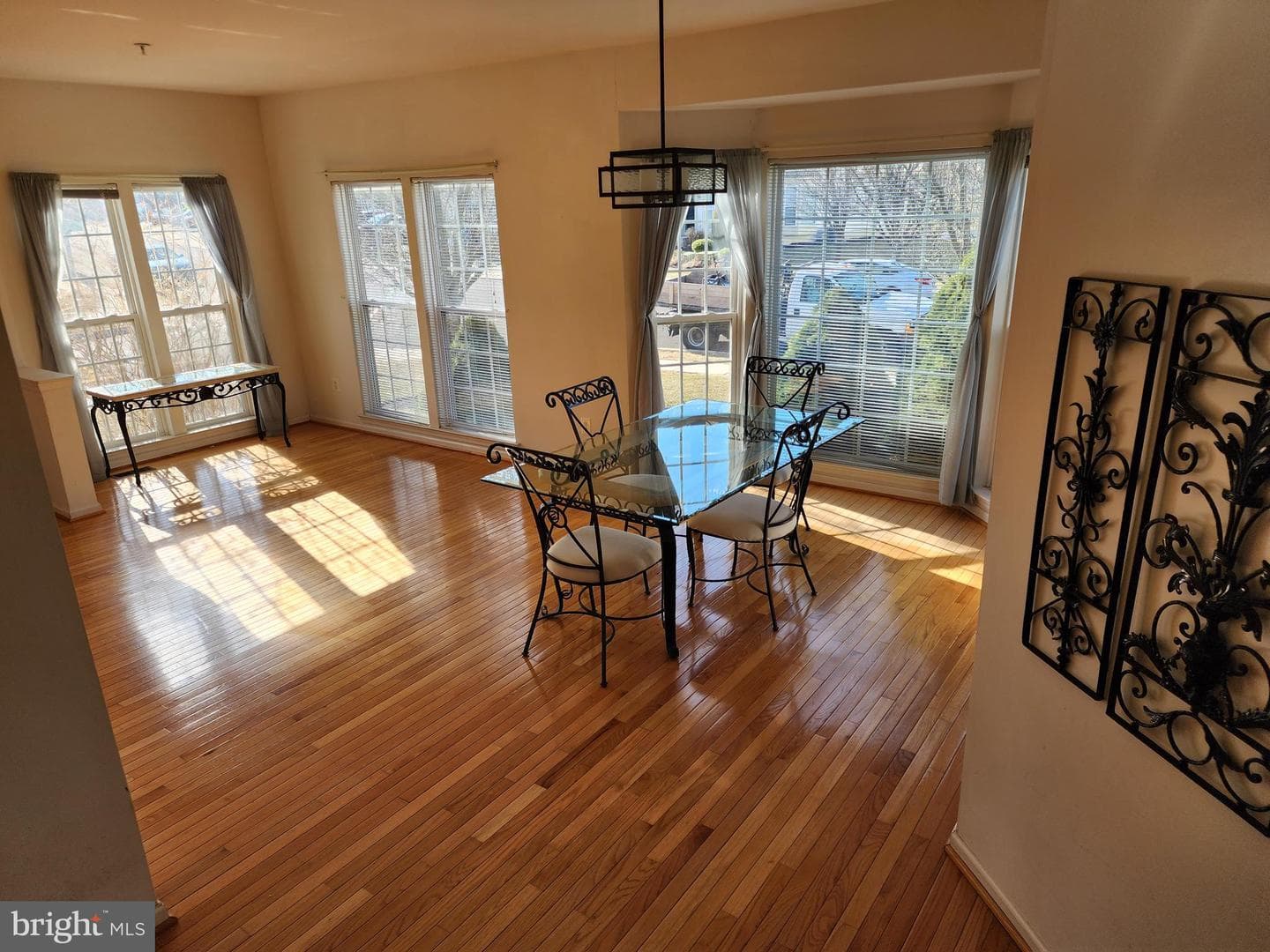 2673 Crabapple Circle photo 9