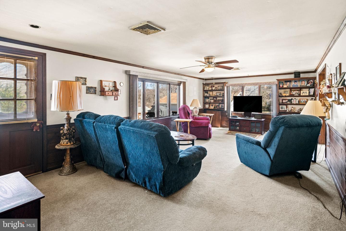 1302 Hilton Avenue photo 15