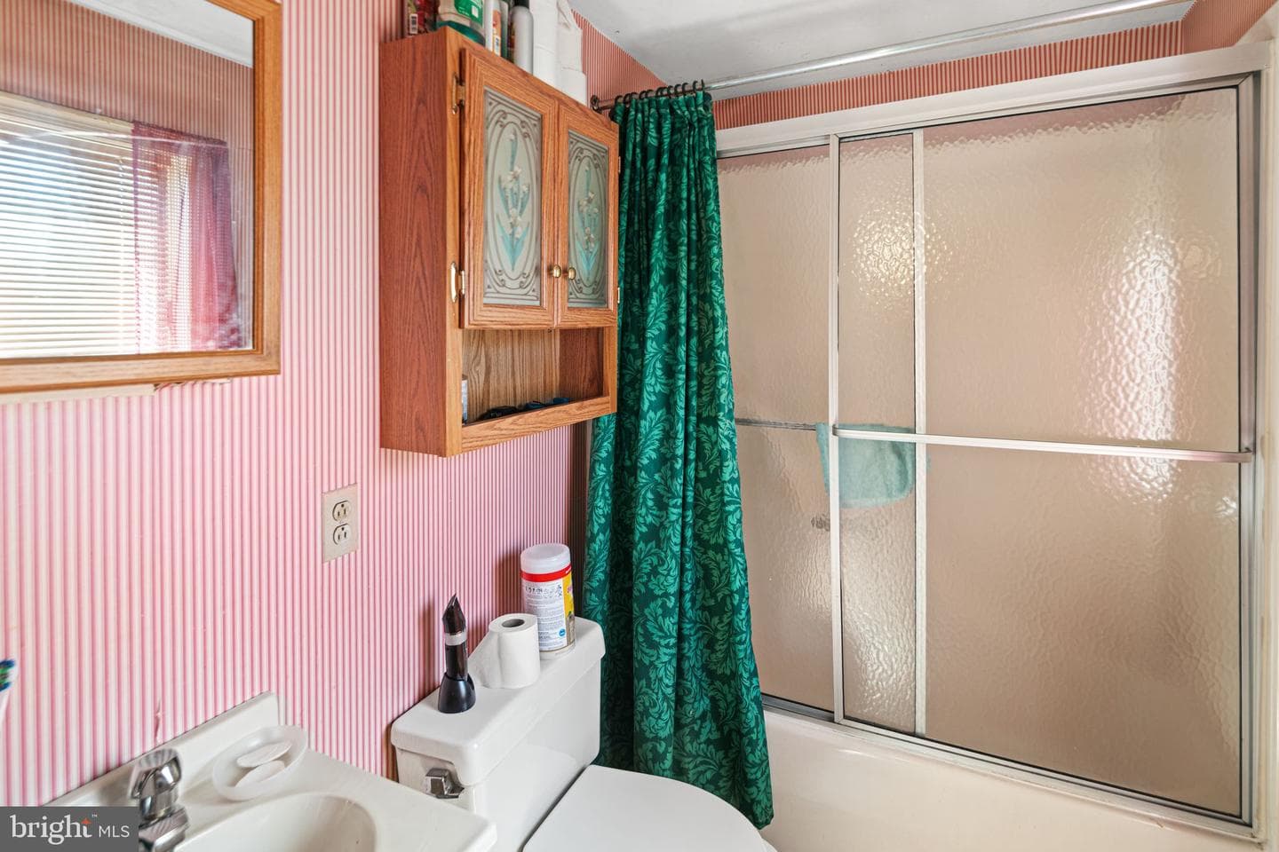 1302 Hilton Avenue photo 18