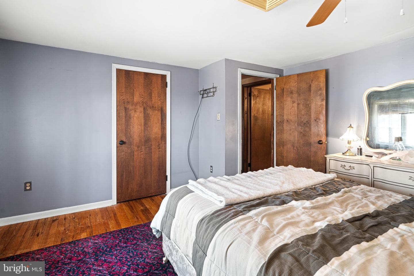 1302 Hilton Avenue photo 20